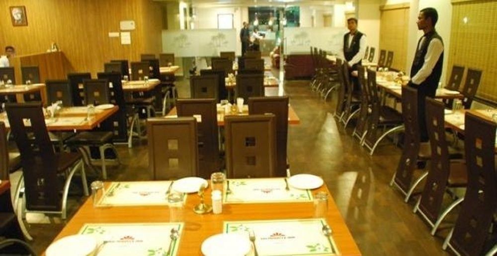 Hotel Sai Miracle Ширді Екстер'єр фото